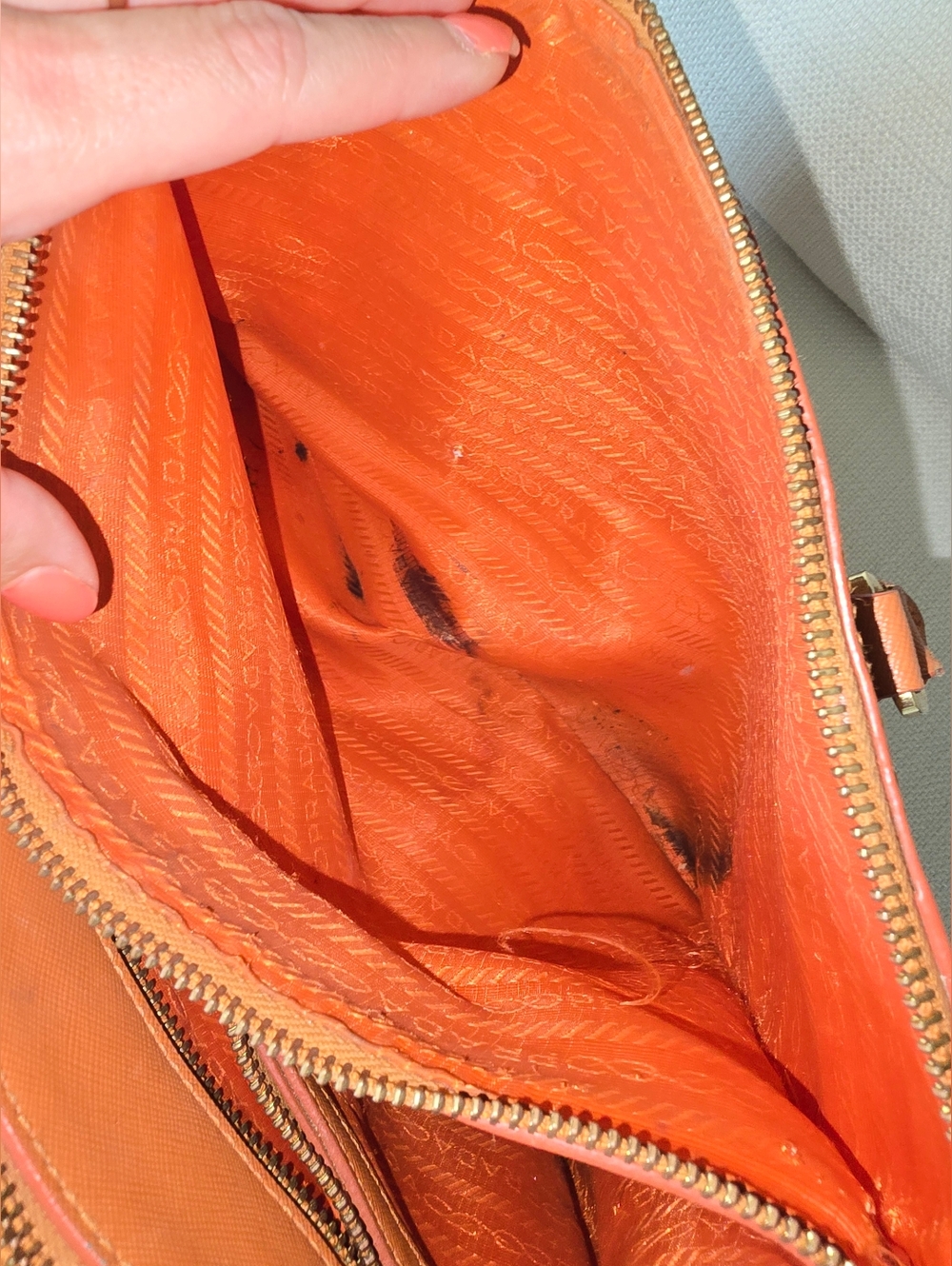 Prada bicolor saffiano leather tote bag w crossbody strap - Picture 14 of 16